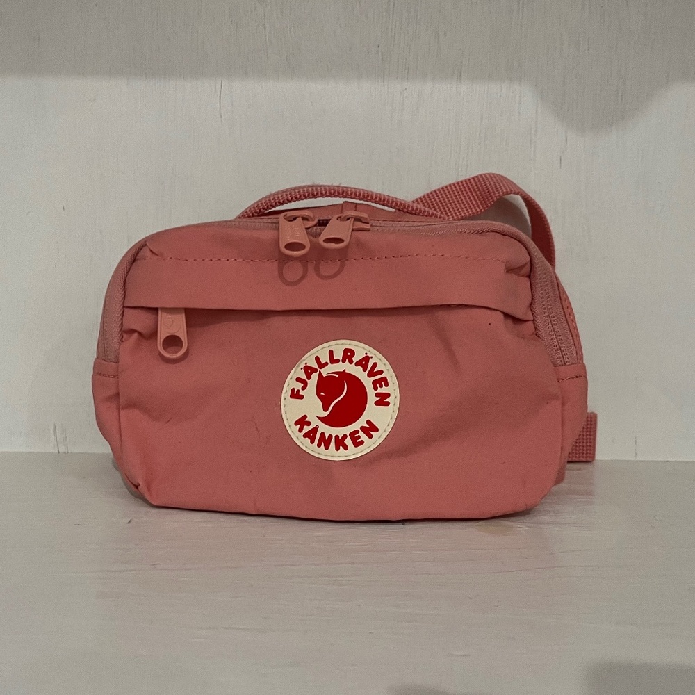 Fjallraven Kanken Hip Pack (pink)
